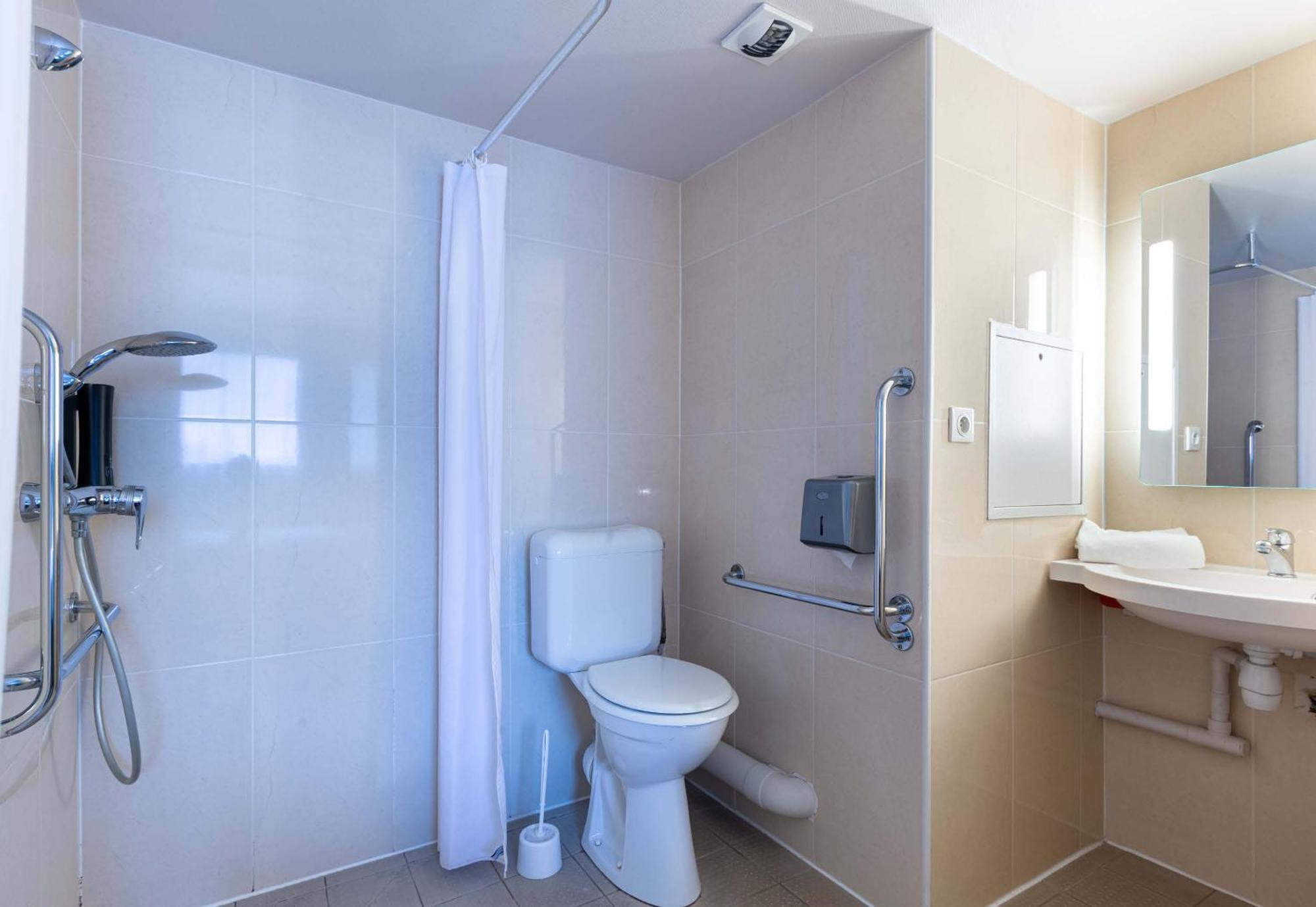 B&B Hotel Bourges 2 Dış mekan fotoğraf